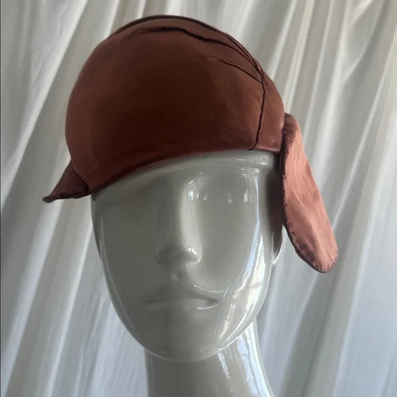 Antique 1912-20 Satin Silk Asymmetric Hat Sz S as is. Great for costume party - Picture 11 of 12